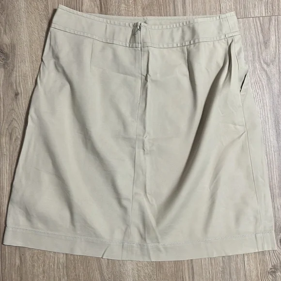 Banana Republic stretch khaki tan skirt 10 - Picture 2 of 10